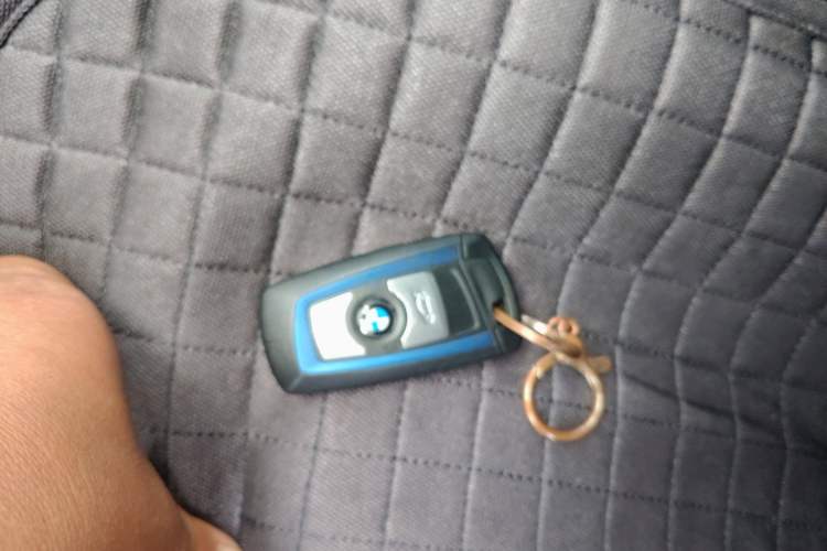 Used BMW 3 Series 2014 328i M Sport Edition Interior 1