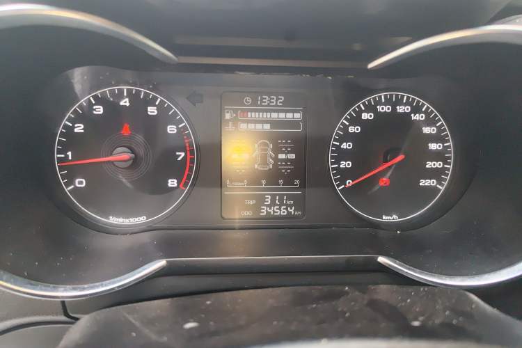 Used JETOUR X70M 2020 Revised 1.5T Manual Partner Version 6-Seater
