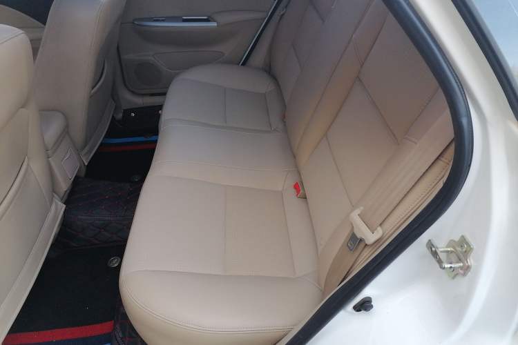 Used Buick Excelle 2013 1.5L Automatic Classic Model