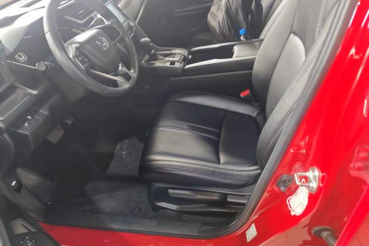 Used Honda Civic 2021 HATCHBACK 220TURBO CVT New Trendsetter Left Front Seat