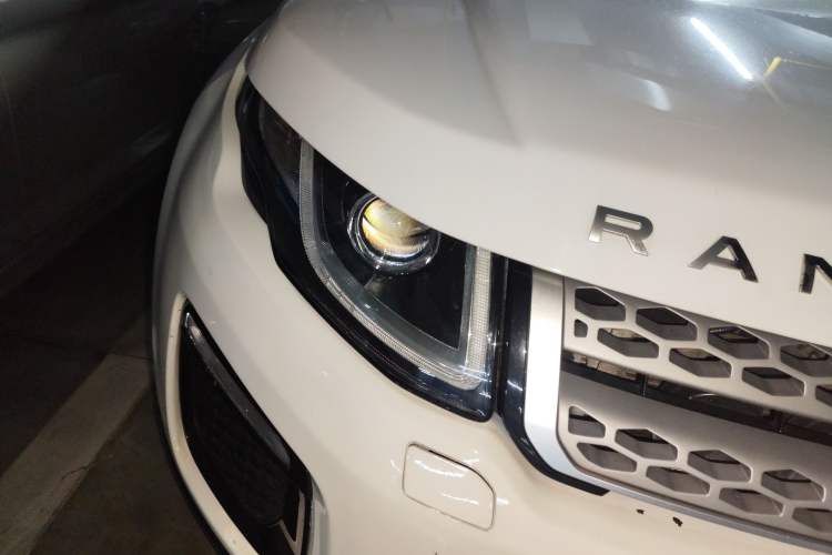 Used Land Rover Range Evoque 2018 240 PS SE Smart Brilliance Edition Right Front Headlight