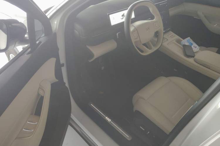 Used Nio ES6 2024 75 kWh Driver Seat