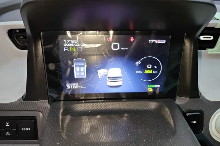 Used Wuling Hongguang MINIEV 2022 Macaron Premium Model – Lithium Iron Phosphate