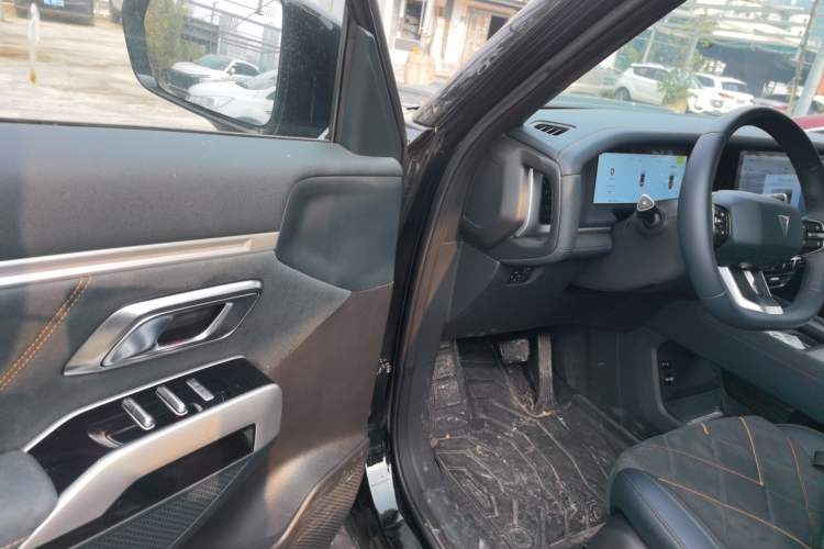 Used Deepal G318 2025 Worry-Free Adventure Edition Four-Wheel Drive Secret Realm Version