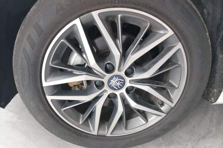 Used BYD Qin PLUS 2021 EV 500KM Luxury Model Exterior 4