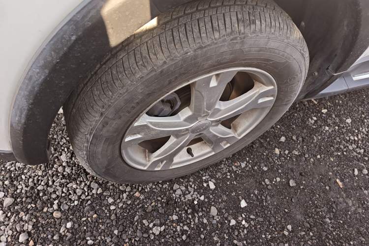 Used Haval H1 2017 Red-Label 1.5L AMT Luxury Model
