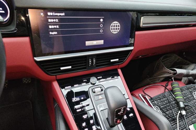 Used Porsche Cayenne 2023 Cayenne 3.0T Platinum Edition Audio And AC Panel