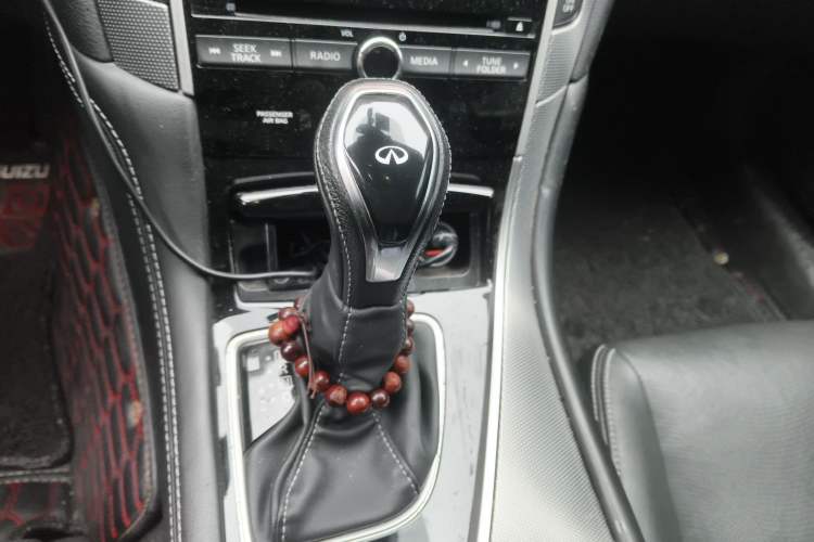 Used Infiniti Q50L 2018 2.0T Enjoyment Version China V Standard