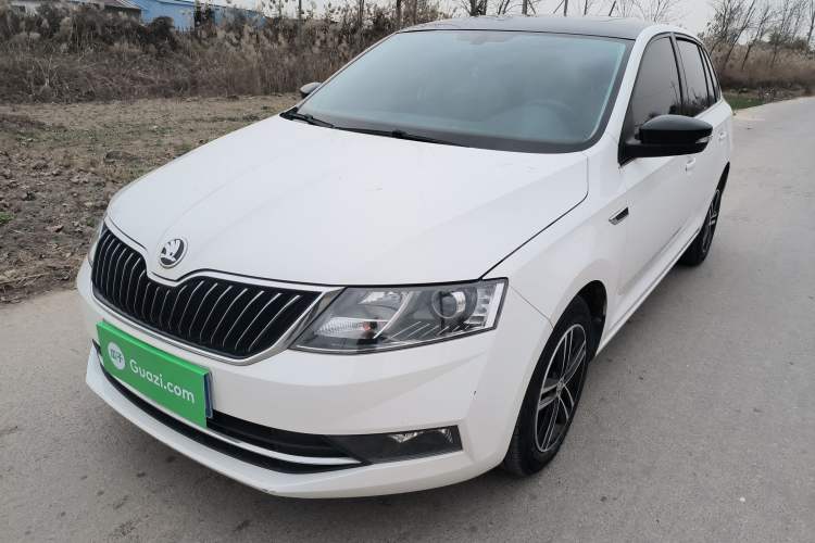 Used Skoda Rapid Spaceback 2018 1.6L Automatic Sport Edition