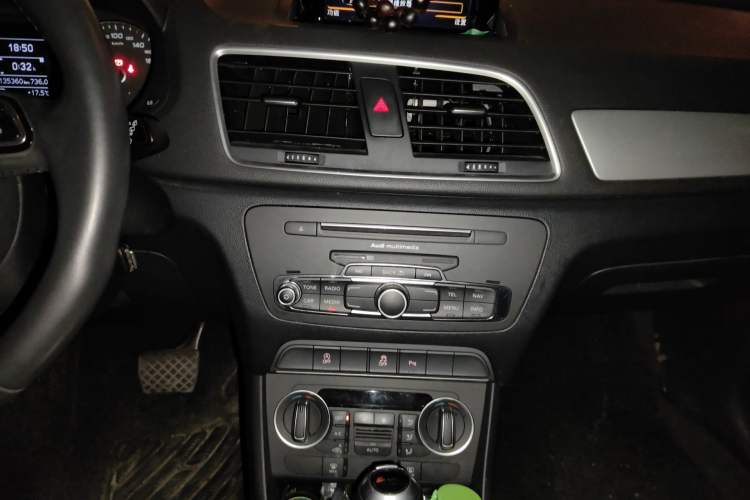 Used Audi Q3 2017 30 TFSI Fashion Model