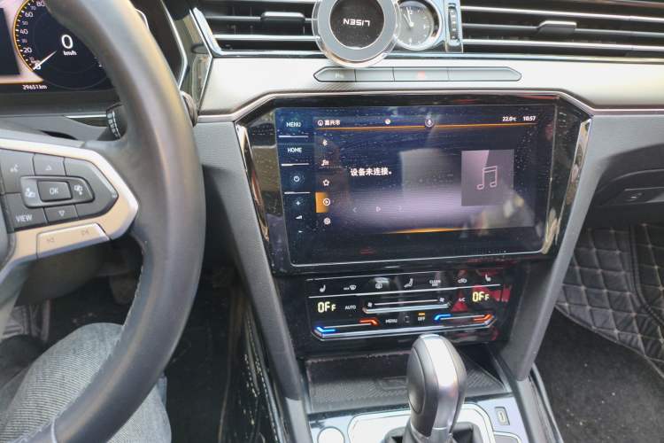 Used Volkswagen Magotan 2020 330TSI DSG Luxury Edition Audio And AC Panel