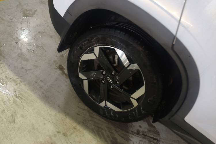 Used Hyundai ix25 2020 1.5L CVT GLS Smart Model
