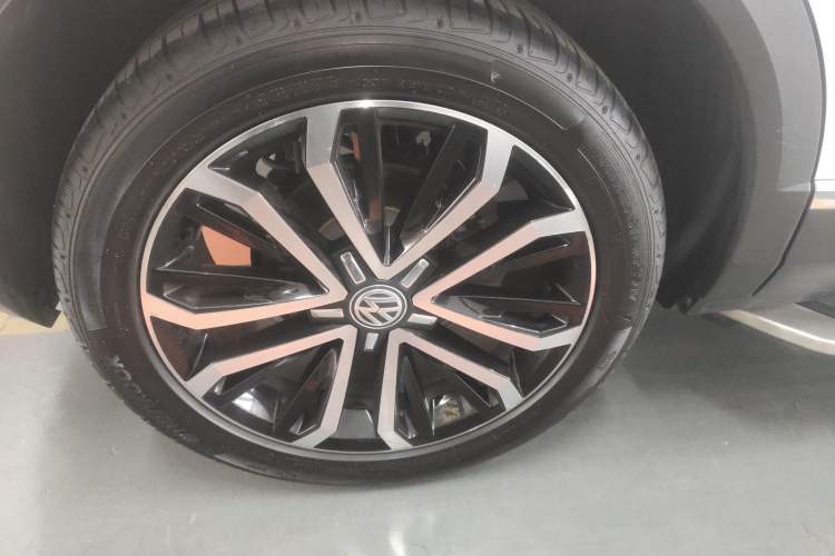 Used Volkswagen T-ROC 2020 280TSI DSG Two-Wheel Drive Comfort Version