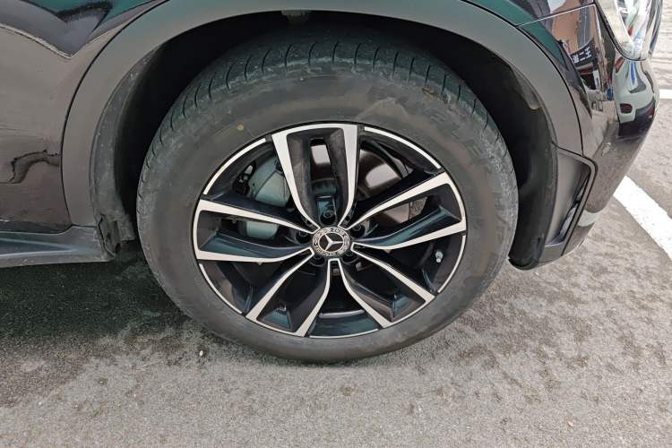 Used Mercedes-Benz GLC 2021 GLC 300 L 4MATIC Dynamic Model