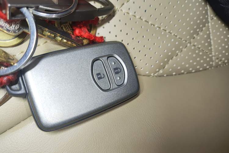 Used Toyota Land Cruiser 2015 4.0L GX-R U.S. Specification
