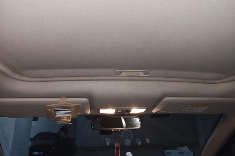 Used Mitsubishi Outlander 2018 2.0L Two-Wheel-Drive Jiale Edition 7-Seater