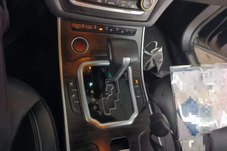 Used Land X7 2016 2.0T Panoramic Prestige Edition