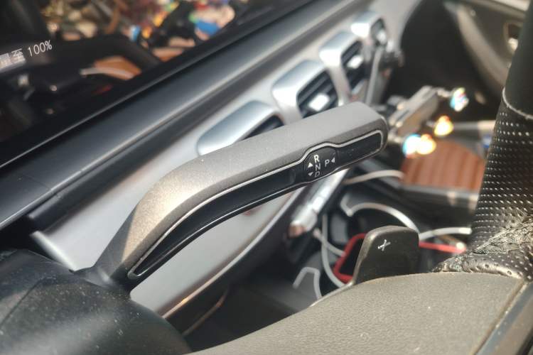 Used Mercedes-Benz GLE New Energy 2021 GLE 350 e 4MATIC Coupe SUV Gear Lever