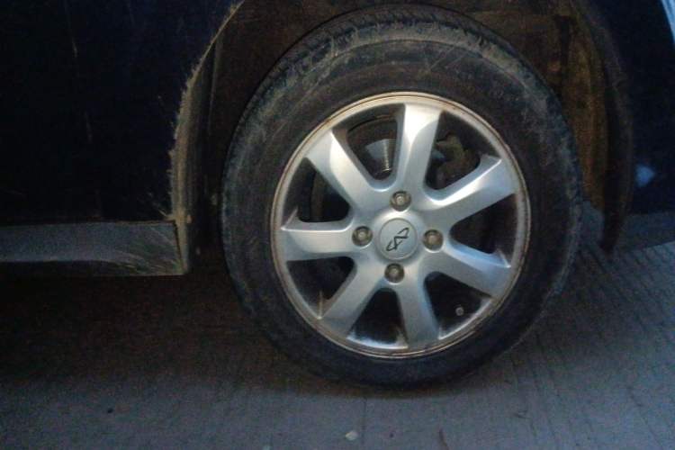 Used Chery E5 2011 1.5L Manual Enjoyment Model
