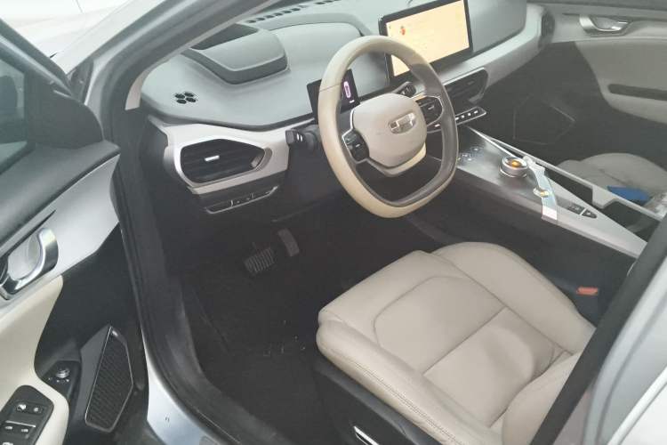 Used Geometry A 2019 High-Performance Standard Range Power Edition