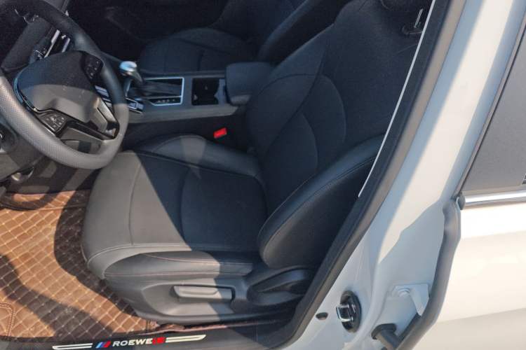 Used Roewe i5 2026 Model 1.5L CVT Luxury Version
