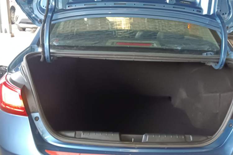 Used Chery Arrizo 5 2016 1.5L Manual Lingrui Edition Trunk