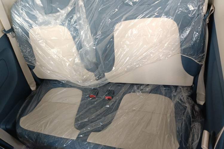 Used Dongfeng Fengon MINIEV 2022 Candy Edition Lightly Sweeted Left Rear Seat