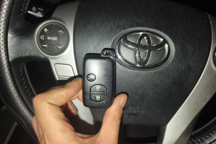 Used Toyota Prius 2012 1.8L Luxury Advanced Edition