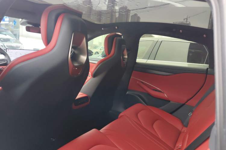 Used Xiaomi Auto SU7 2024 Rear-Drive Ultra-Long Range Advanced Pro-Level Intelligent Driving Version