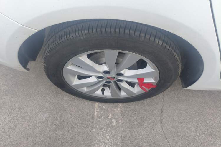 Used Roewe 360 2016 1.5L Manual Smart Screen Version