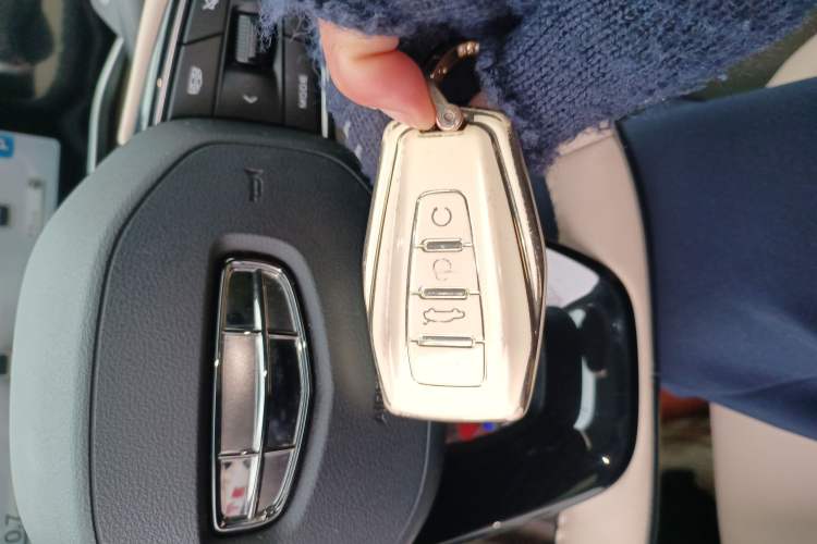 Used Geely Auto icon 2023 1.5TD Chocolate Smoothie Edition