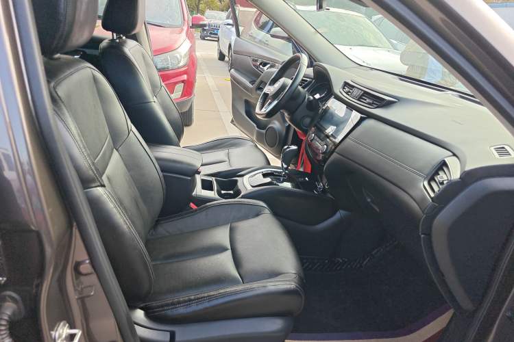 Used Nissan X-Trail 2019 2.0L CVT Smart Connect Comfort Edition 2WD