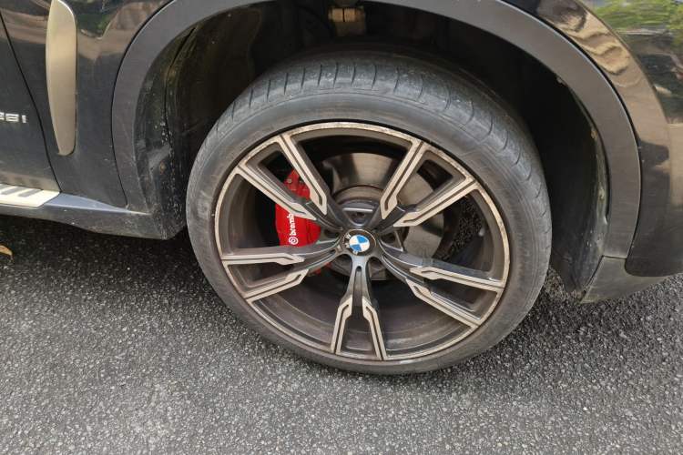 Used BMW X6 2017 xDrive28i
