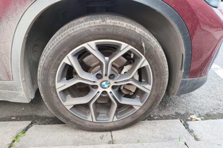 Used BMW X1 2021 sDrive25Li Leading Model Right Front Wheel Hub