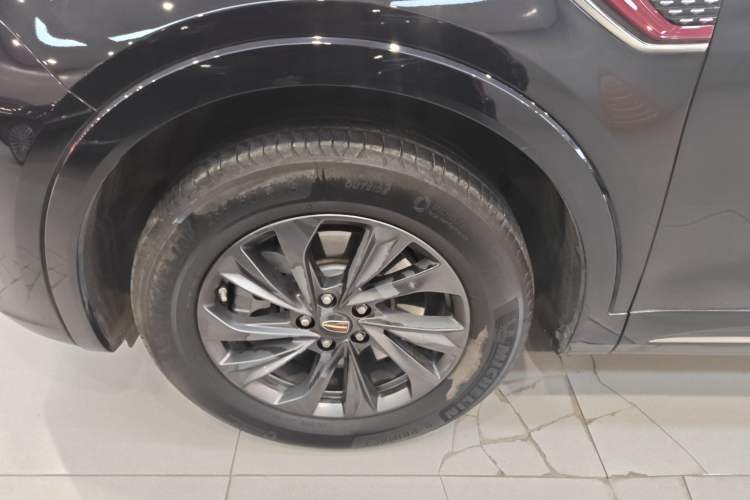 Used Hongqi HS5 2023 2.0T Qixiang Pro Edition
