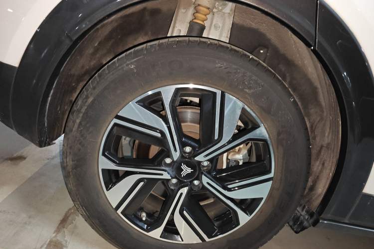 Used NETA U 2022 Zhi400 Pro Ternary Lithium