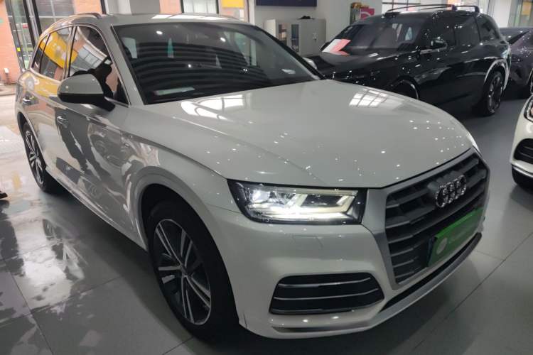 Used Audi Q5L 2020 Updated 40 TFSI Prestige Fashion Edition Front Right 45 Deg