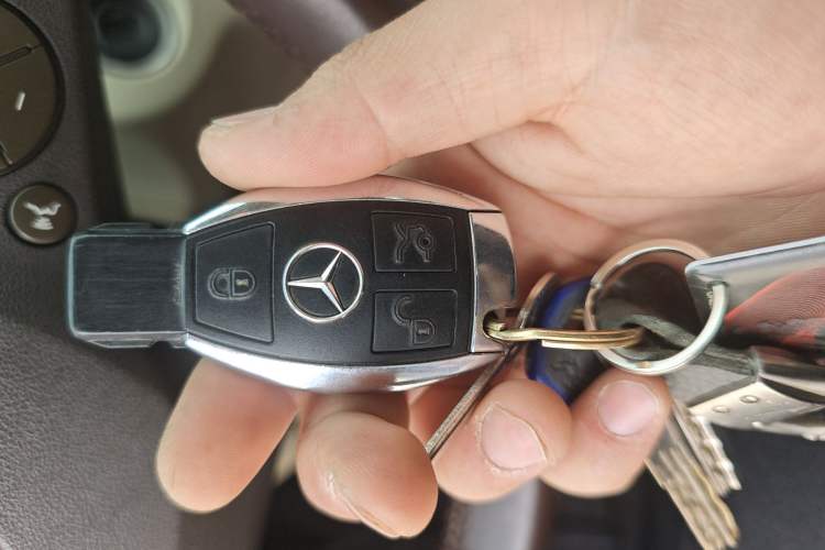 Used Mercedes-Benz E-Class 2010 E 200 CGI Elegant Model