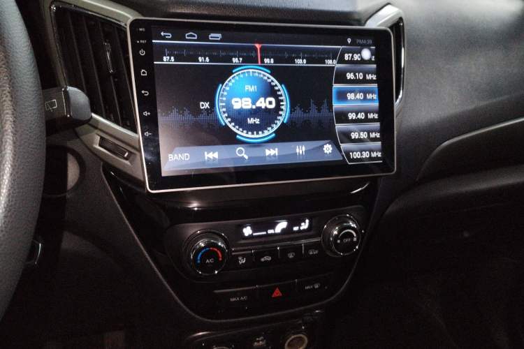 Used CHANGAN CS15 2016 1.5L Automatic Fashion Edition
