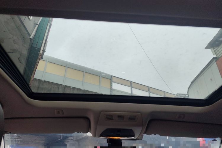 Used BMW 5 Series 2014 525Li Luxury Design Package