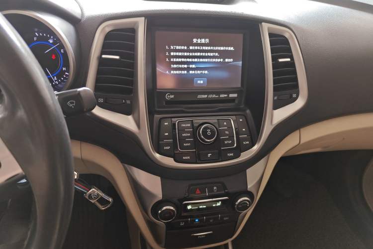 Used Changan Eado 2015 1.6L Manual Luxury Model China V Standard