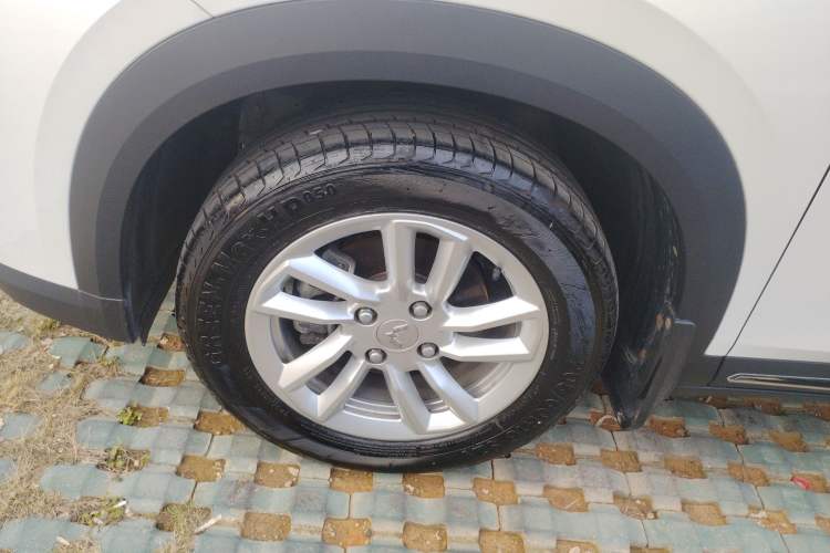 Used Wuling Alvez 2022 1.5L Manual Comfort Version
