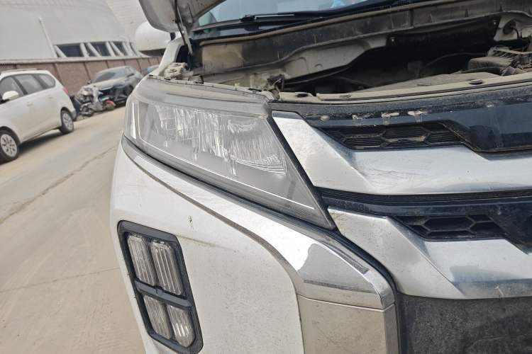 Used Mitsubishi ASX 2020 2.0L CVT Smart Edition