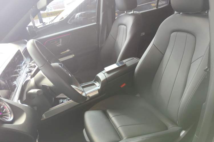 Used Mercedes-Benz GLB 2024 Refresh GLB 220 Fashion Edition