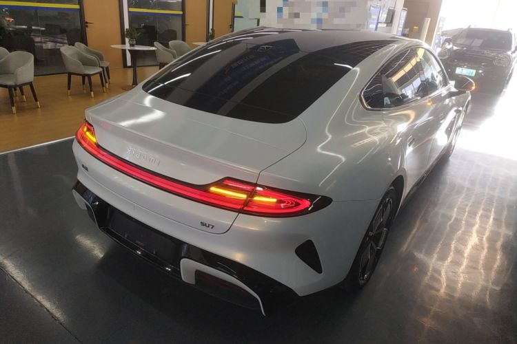 Used Xiaomi Auto SU7 2024 Rear-Drive Long-Range Intelligent Driving Version