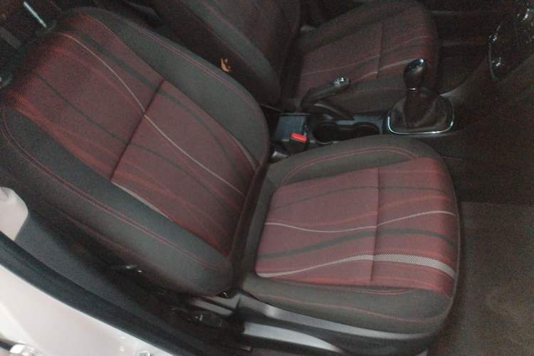 Used Buick Encore 2015 1.4T Manual Two-Wheel Drive Urban Advanced Model