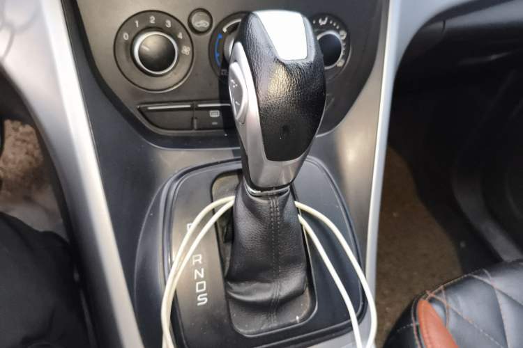 Used Ford Kuga 2013 1.6L GTDi Two-Wheel-Drive Comfort Model