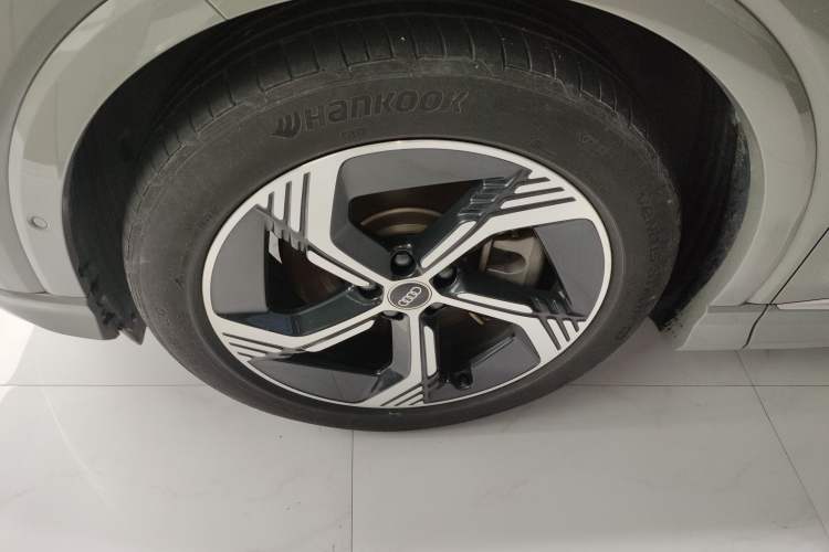 Used Audi Q4 e-tron 2023 40 e-tron Boundary Edition