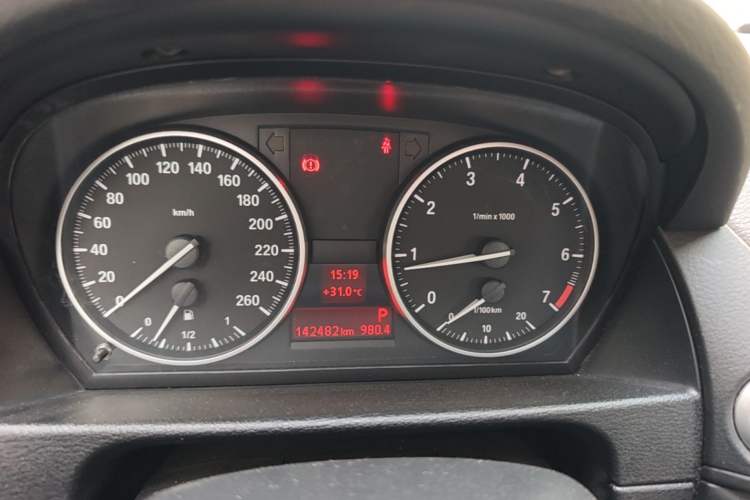 Used BMW X1 2010 sDrive18i Luxury Model

