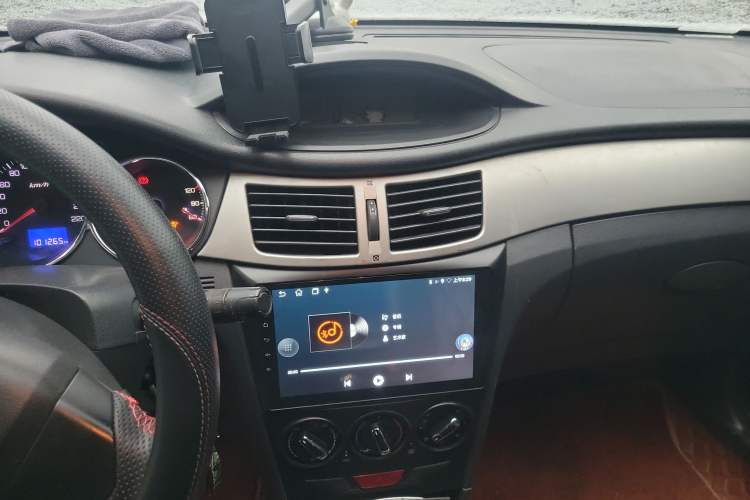 Used Dongfeng Aeolus S30 2012 1.6L Manual Zunya Model
